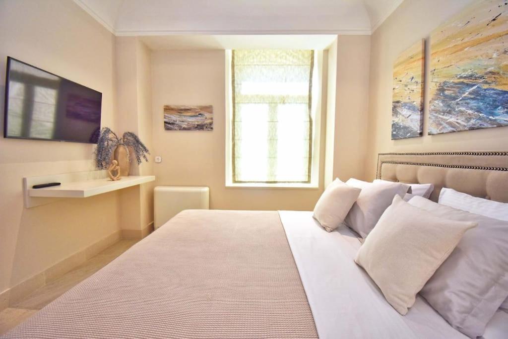 The Mansion House Corfu *